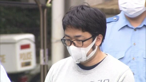 Staf Sekolah di Chiba Ditangkap Usai Meraba Siswi